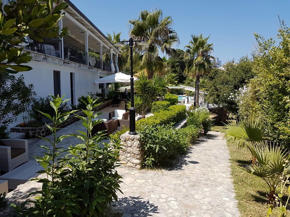 Albergo Villa Vittoria Роди-Гарганико Экстерьер фото